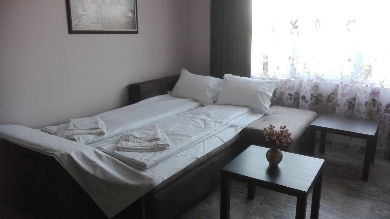 Hiora Apartments Vasiliko Царево Екстер'єр фото