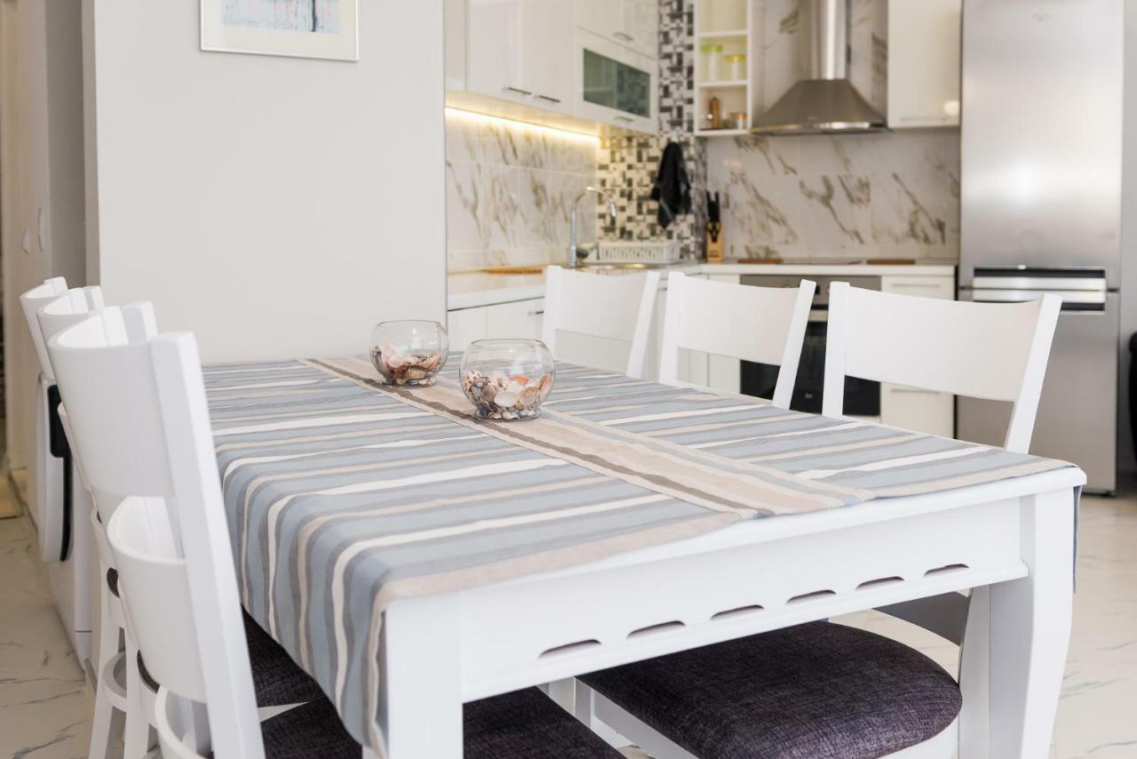 Hiora Apartments Vasiliko Царево Екстер'єр фото