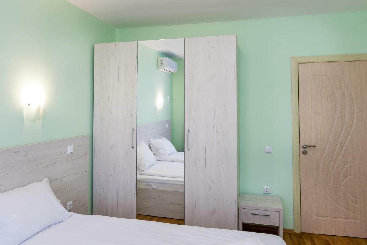 Hiora Apartments Vasiliko Царево Екстер'єр фото