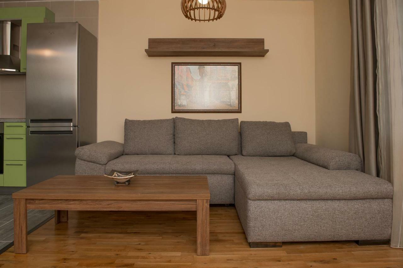 Hiora Apartments Vasiliko Царево Екстер'єр фото